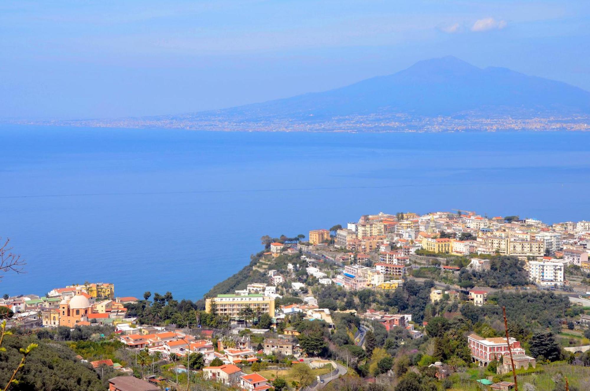 Grand Hotel Moon Valley Vico Equense Bagian luar foto